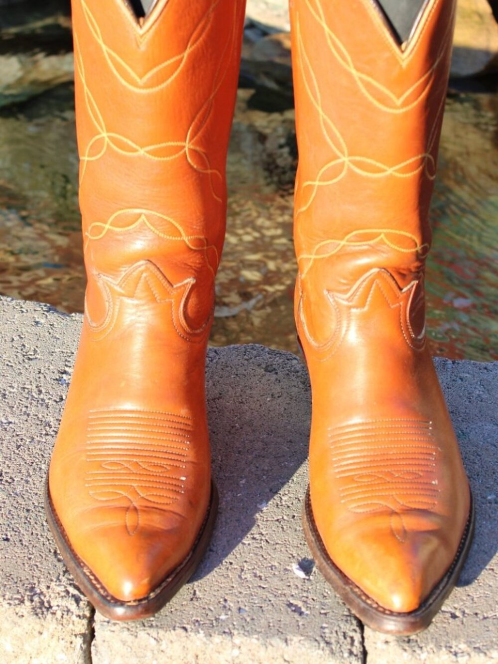 Tony Lama burnt orange calfskin Men's Western Cowboy Boots Size 9D
